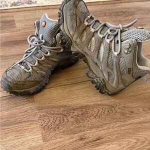 Merrell Grey Periwinkle Women's Hiking Shoes